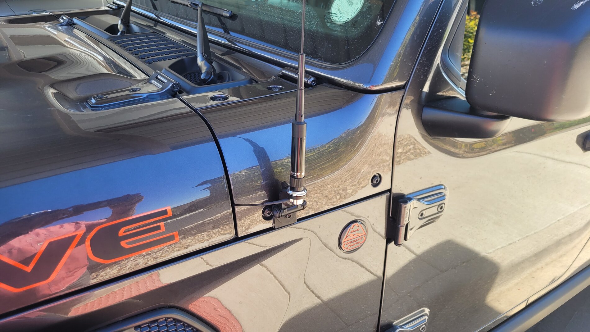 Adjustable Nmo Antenna Lip Hatchback Mount Bracket Through Hole