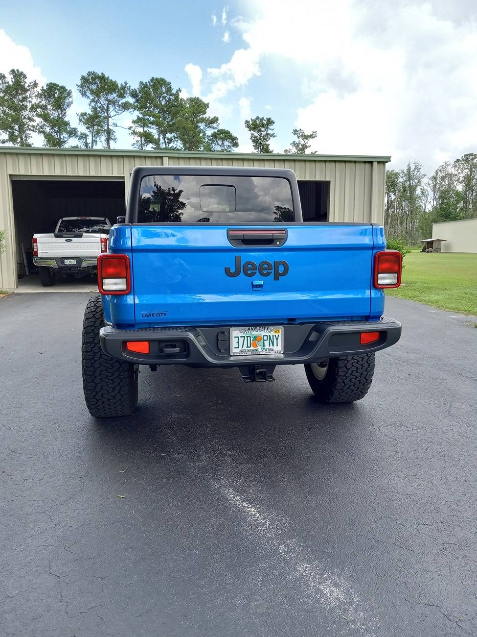 Smoked Black Tail Light Covers For Jeep Gladiator (2020-2023 Models) - Self-Adhesive, Easy Install, No Tools Needed