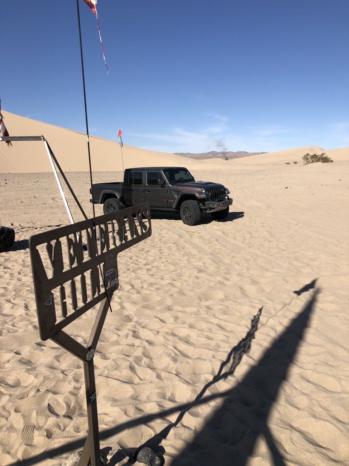 Jeep Gladiator Took my Mojave to the Mojave 3E762EBC-51D1-465C-9F6A-35536AC687E7