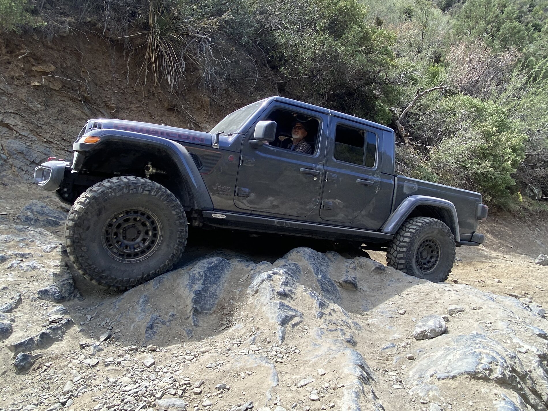 Jeep Gladiator ‘21 Gladiator Rubicon 3.0 with Mopar lift… what’s the best wheel and tire size combination suggestions 931934A4-584E-4379-83F2-9EAF38146E57