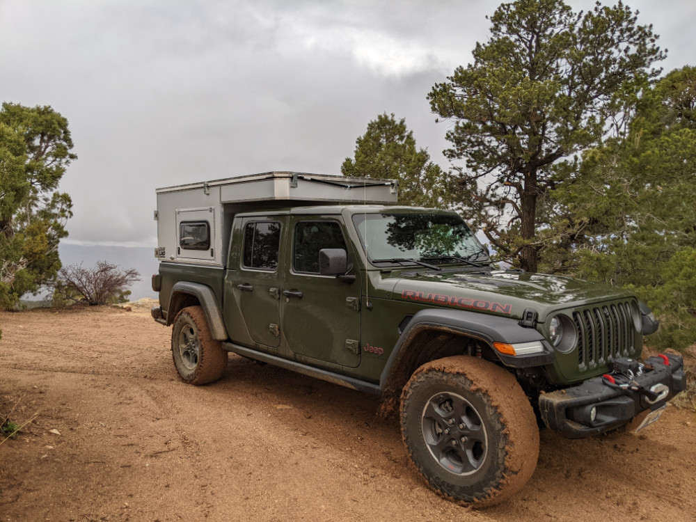 Jeep Gladiator Camping with your Gladiator camping2