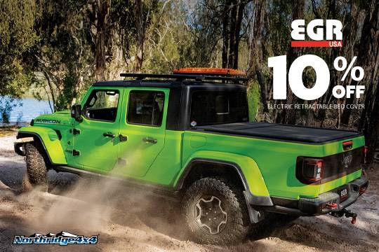 Jeep Gladiator (2020-Current) EGR RollTrac Load Bed Load Bar Kit - by Front Runner