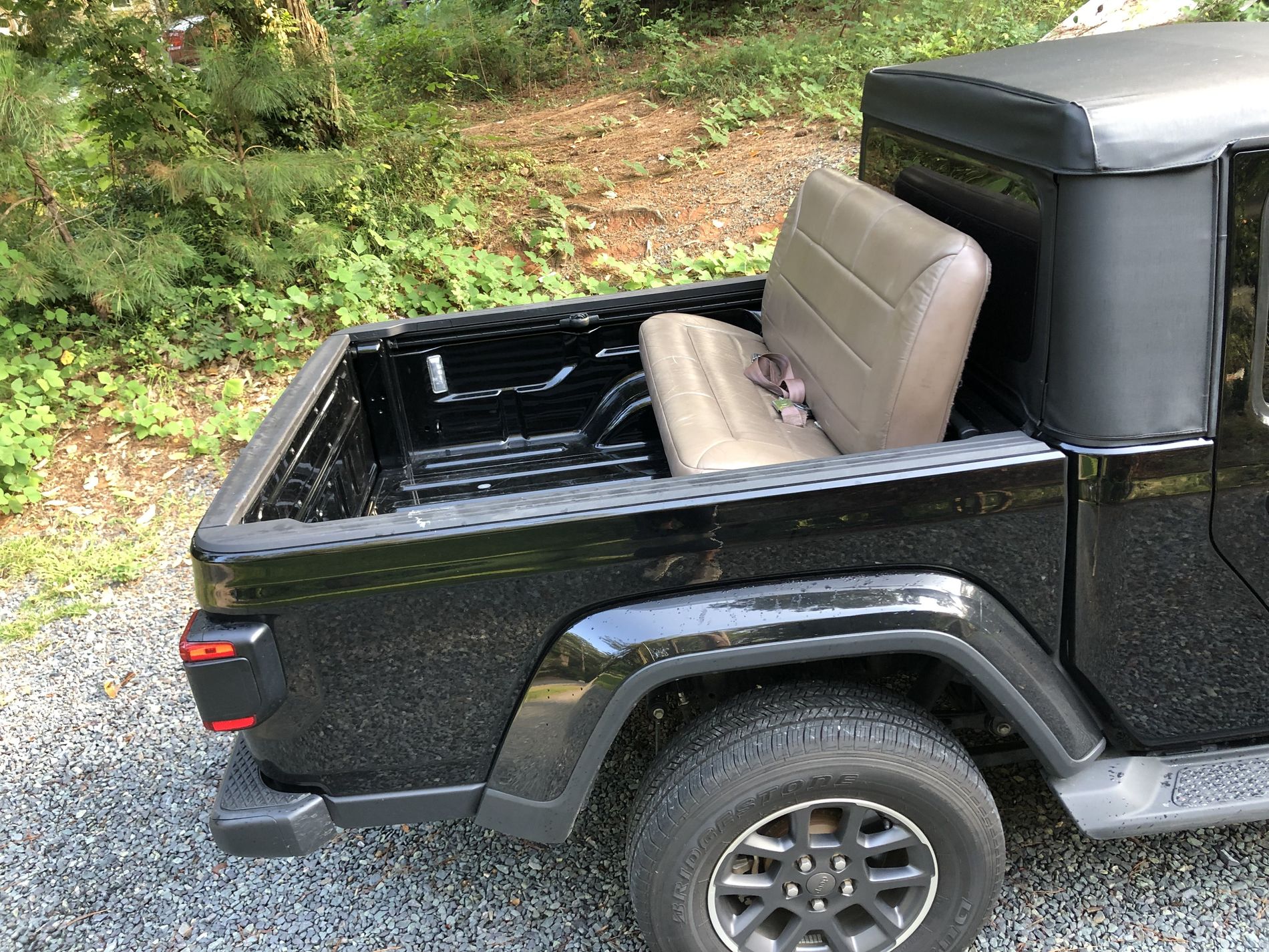 Popular Mechanics: How to Make an Eight-Passenger Jeep Gladiator With 3rd  Row | Jeep Gladiator Forum 