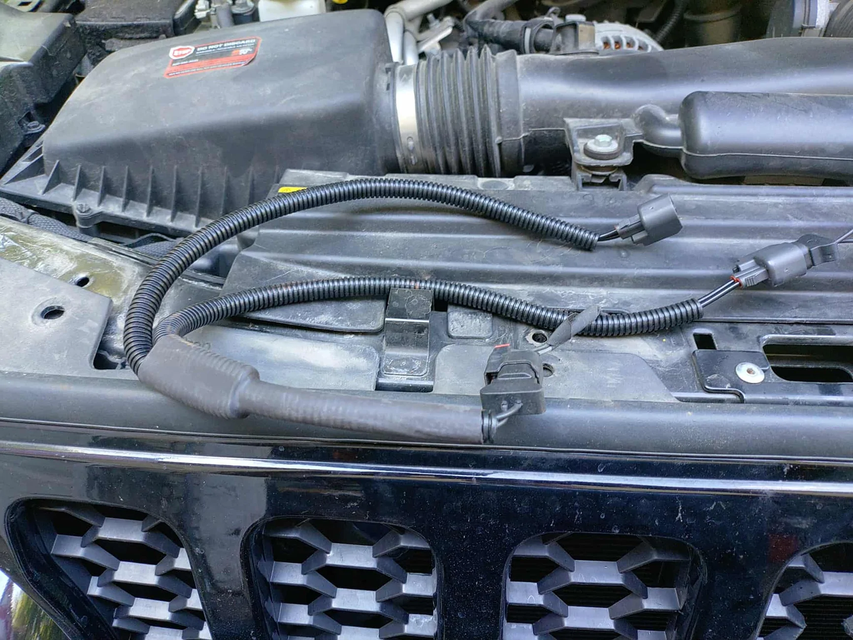 Jeep Gladiator Louder Horn no cut harness {filename}