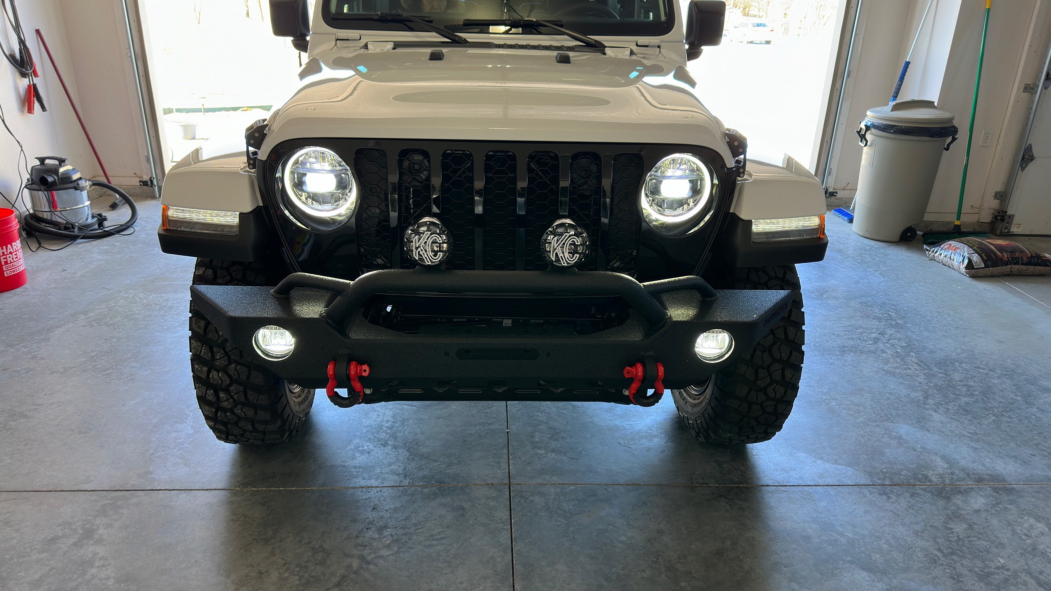 Jeep Gladiator Front End Friday!! Let's see those Gladiator Front Ends! IMG_1118