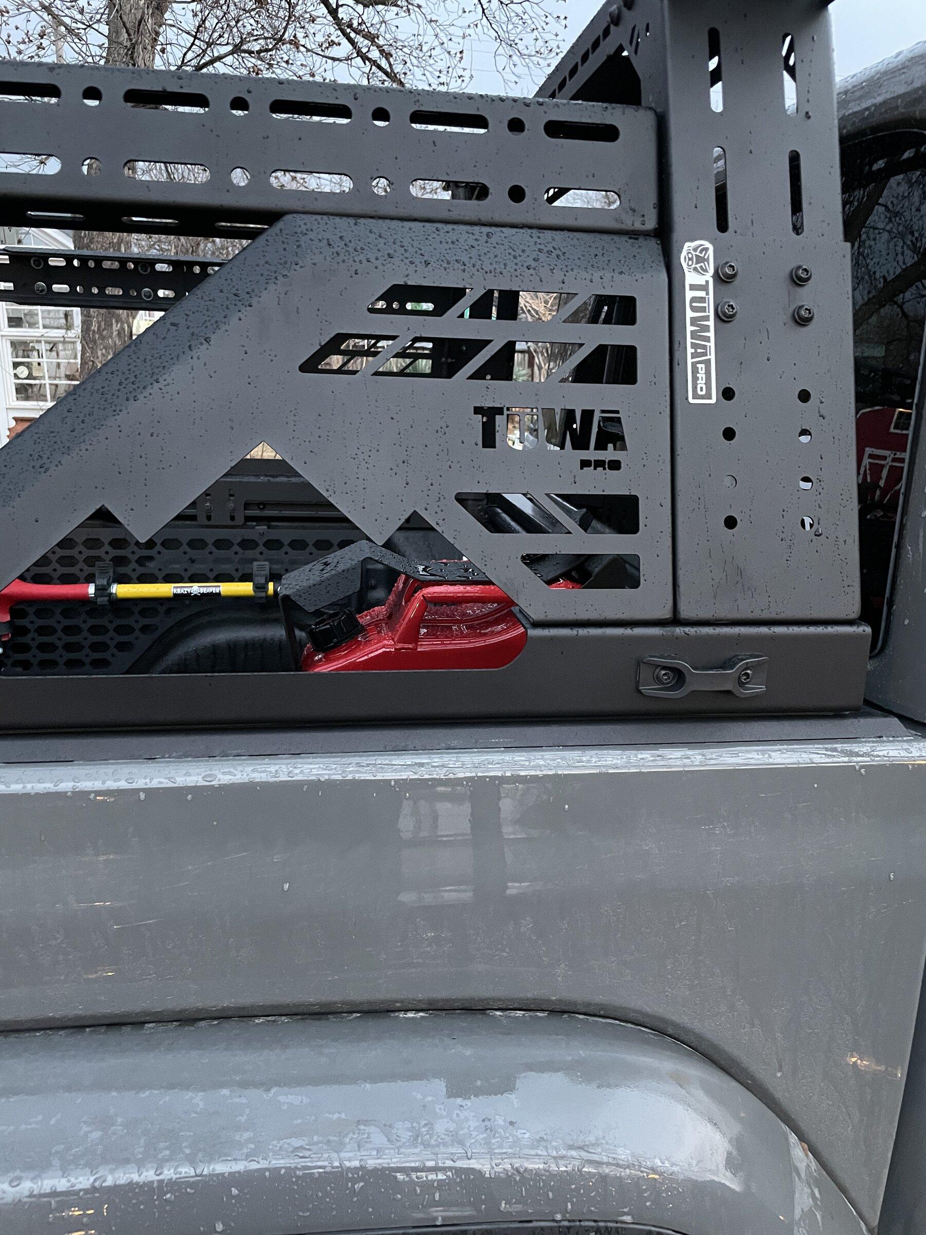 JCR vs Expedition One Jerry Can Mount Jeep Gladiator (JT) News