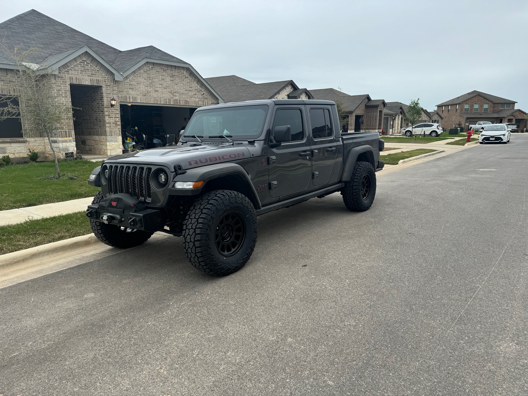 Jeep Gladiator 35s and No Lift Thread IMG_4693