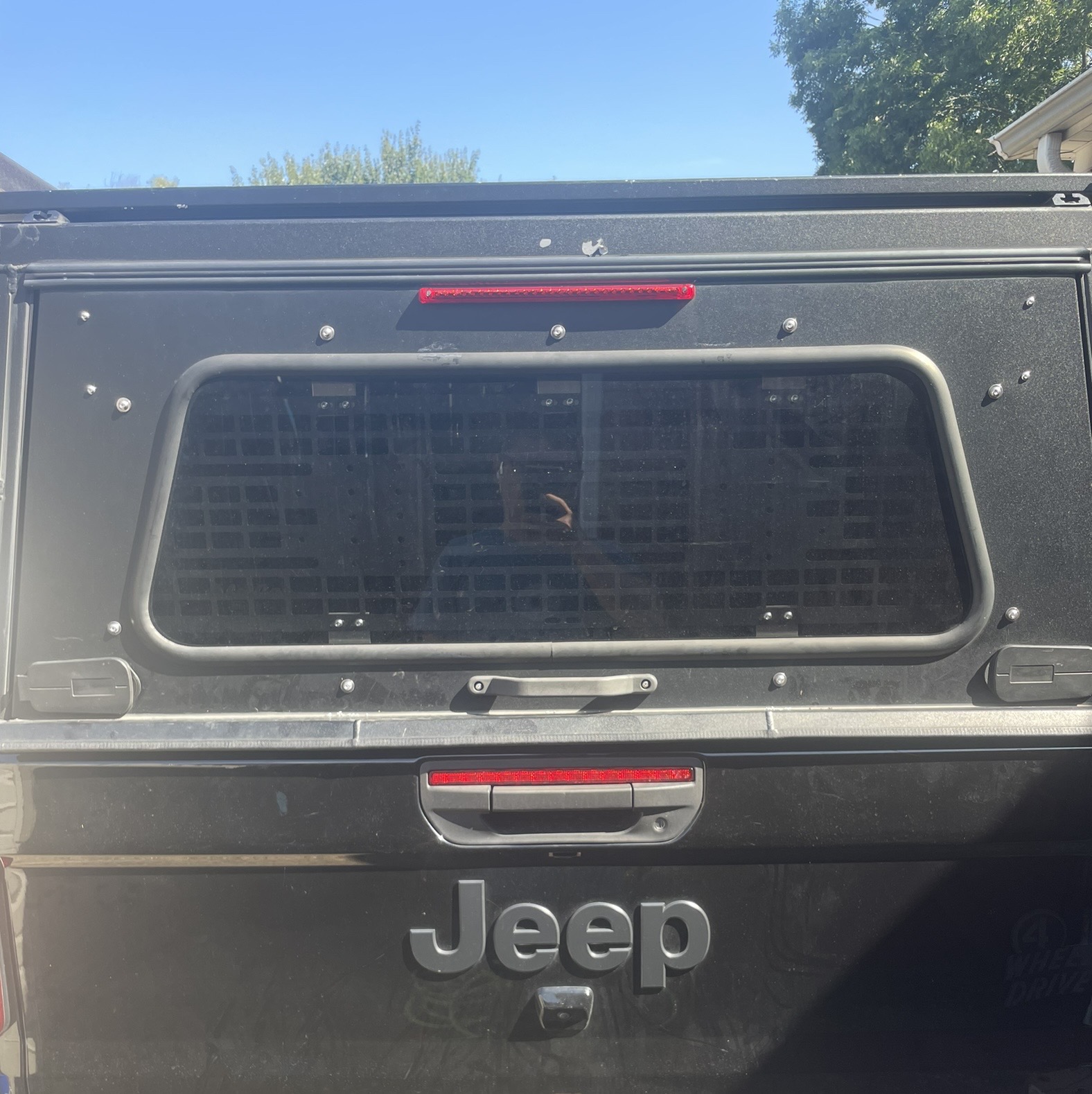 Jeep Gladiator Alu-Cab Contour Canopy Roll Call - not Camper IMG_6885