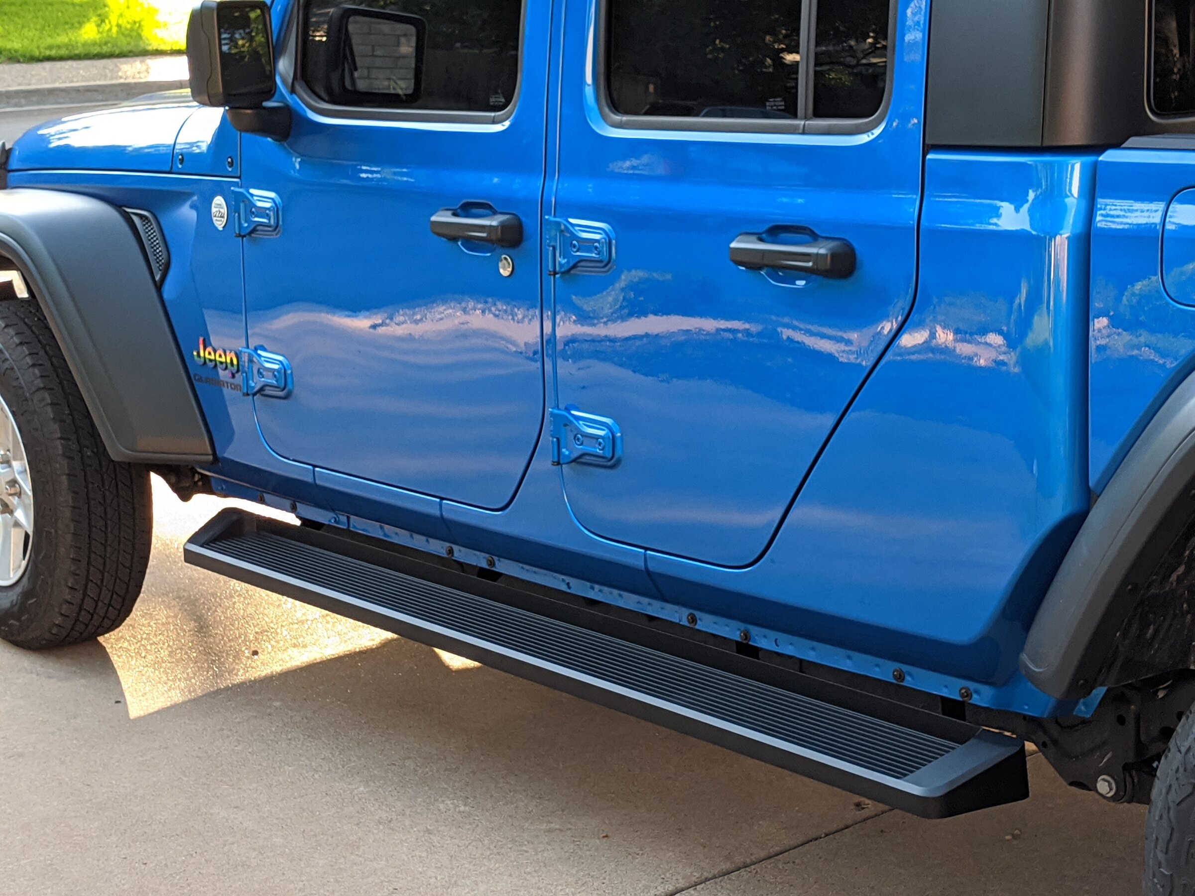 Jeep Gladiator Hello Gladiator Forum! I'm a new forum member. Happy to be here. jeep step rails