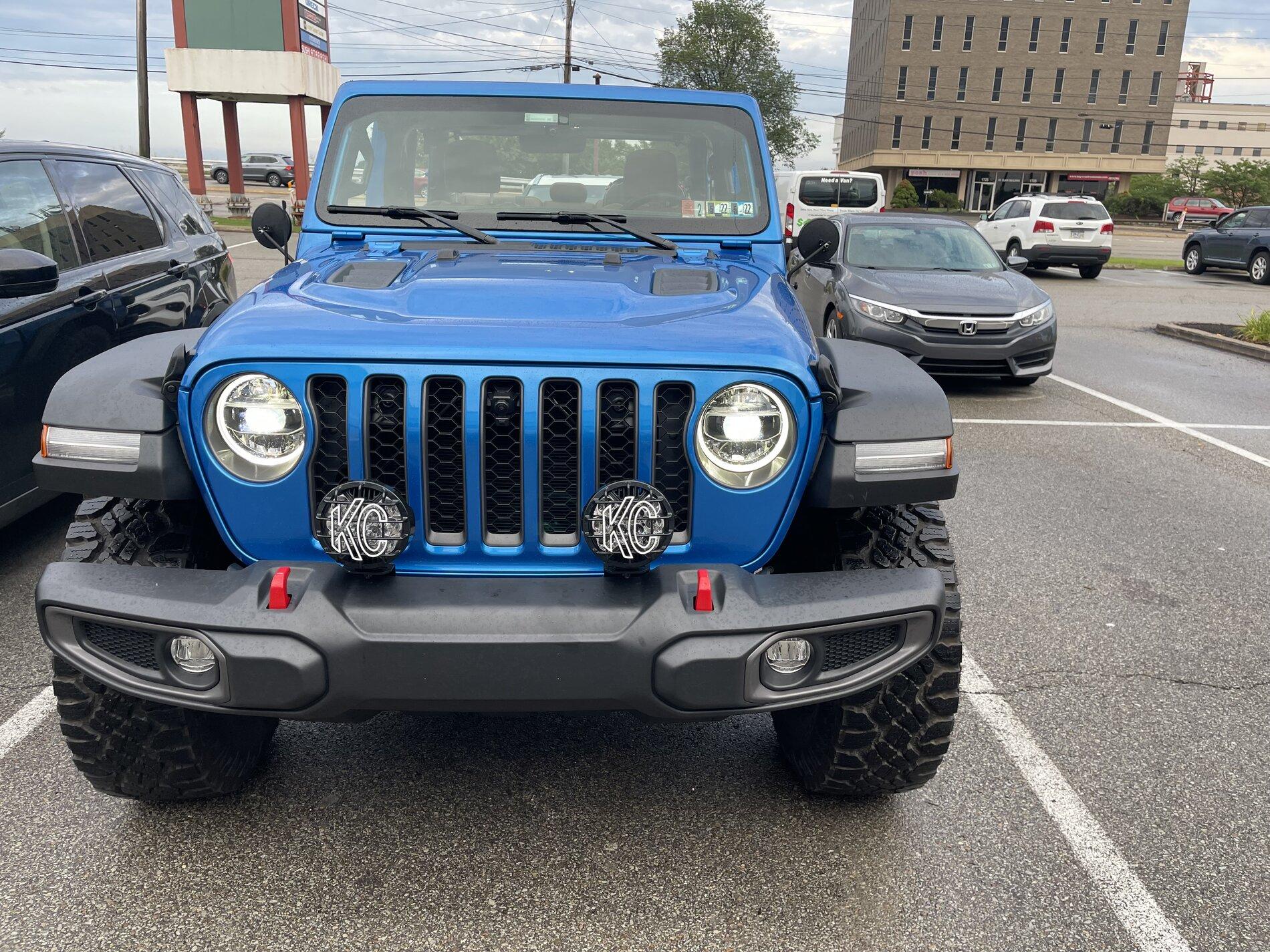Hydro Blue JTR 6spd Build Thread | Jeep Gladiator Forum -  JeepGladiatorForum.com