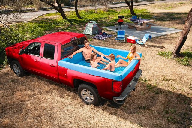 Jeep Gladiator Pool in Bed? pool