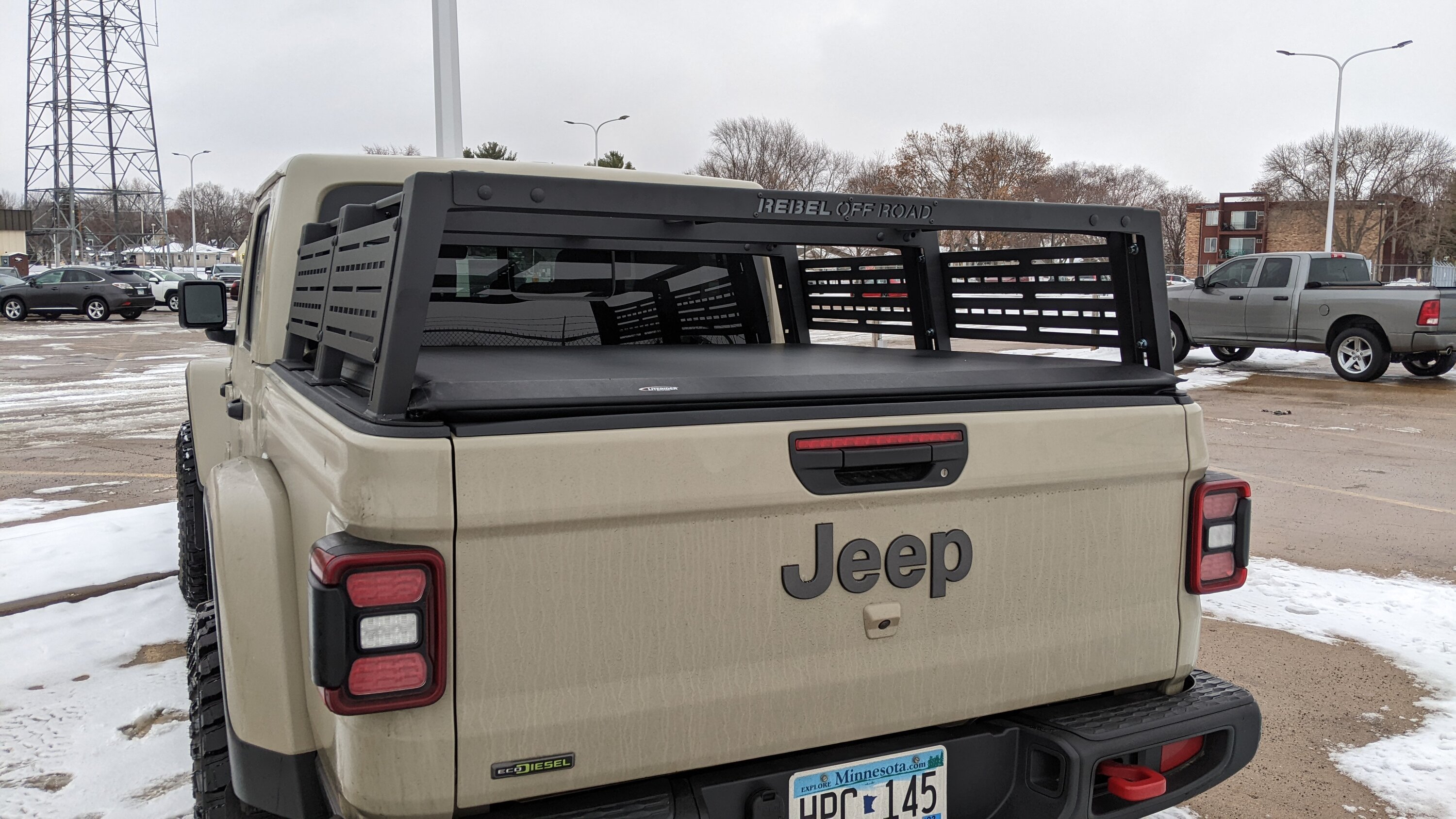 Jeep Gladiator Bed rack that works with Tonneau cover PXL_20221210_215528960