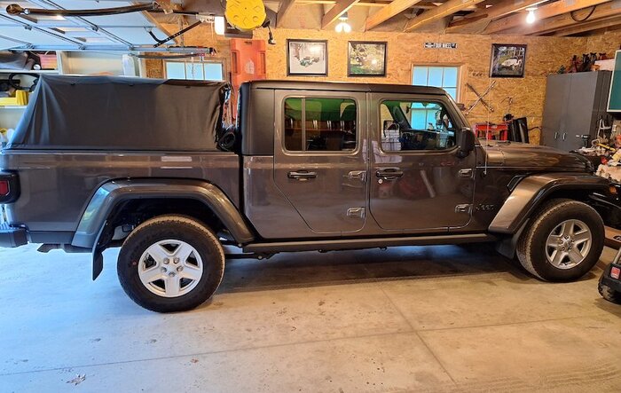 My Experience with The Fas-Top Traveler (combination tonneau and topper)