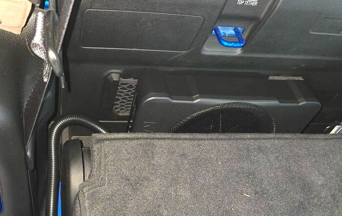 Kicker 51HS10 Hideaway Sub Install (non-Alpine)