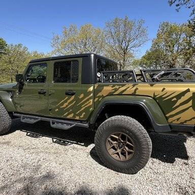 Alu-cab cabin canopy on a daily driver? Jeep Gladiator (JT) News