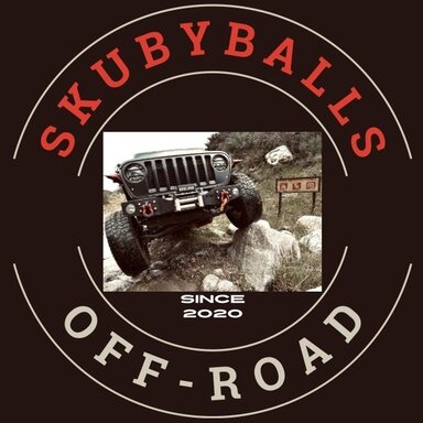 Happy Fri-yay!!! Let's see those naked (JEEP) photos! **Admin Warning