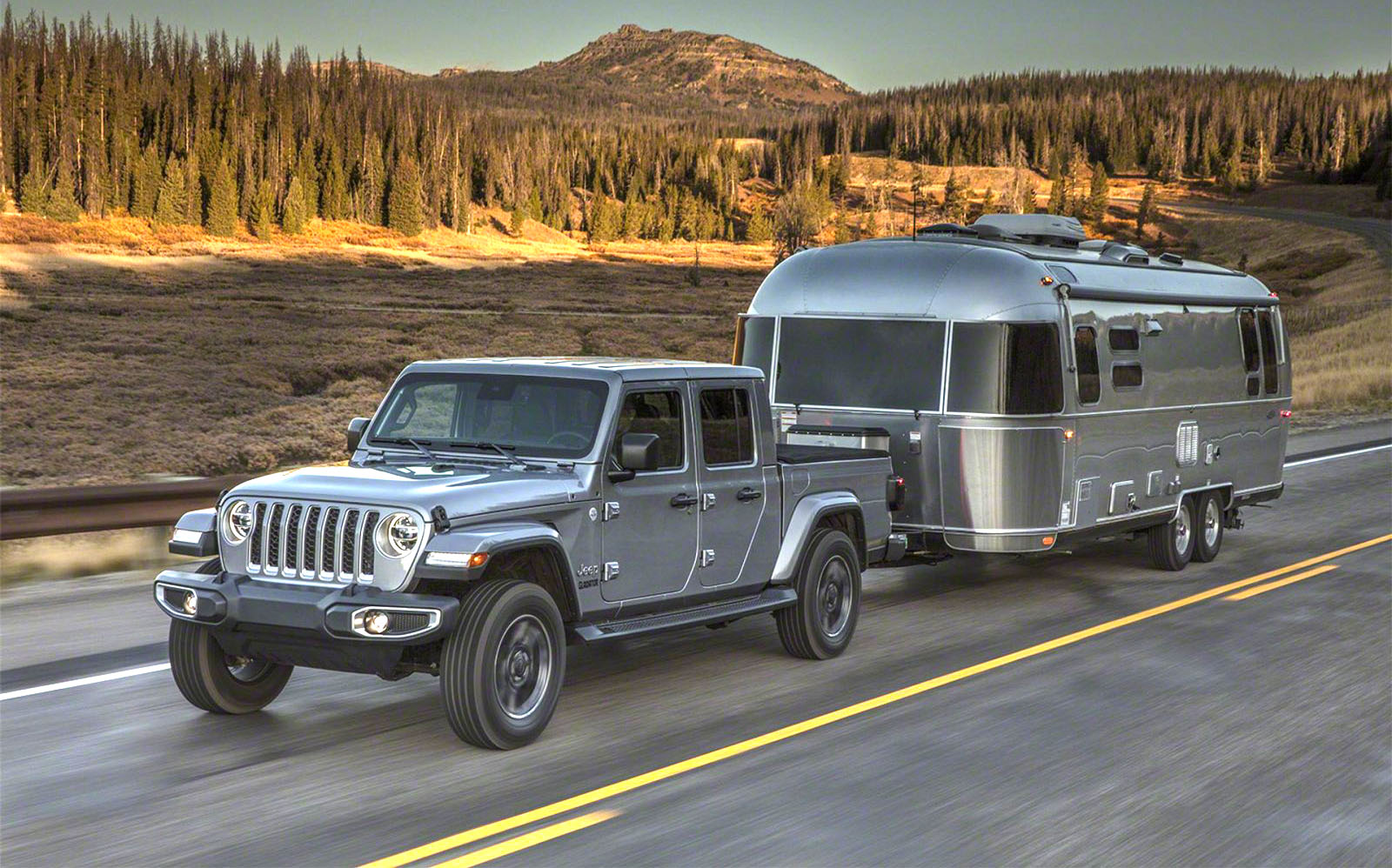 How the Gladiator Got Its Maximum Tow Rating 2020+ Jeep Gladiator (JT