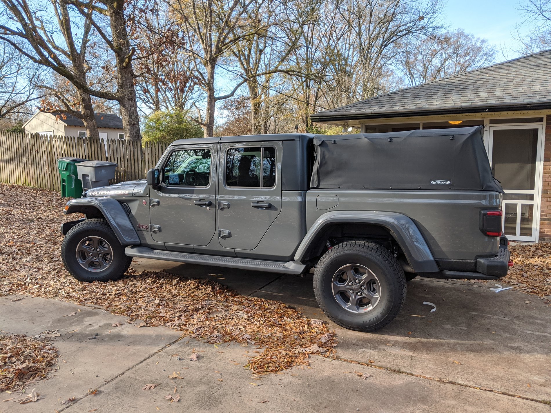 Here’s How the Softopper Looks on Gladiators 2020+ Jeep Gladiator (JT