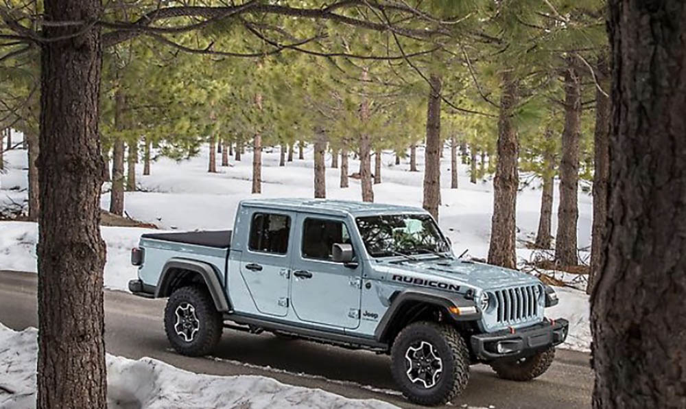 Earl paint color now available on 2023 Jeep Gladiator! Jeep Gladiator