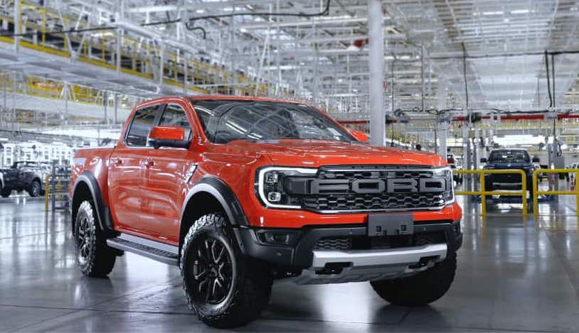 Competition News: 2024 Ford Ranger Ordering Opens 5/26. Raptor Coming to U.S. | Jeep Gladiator