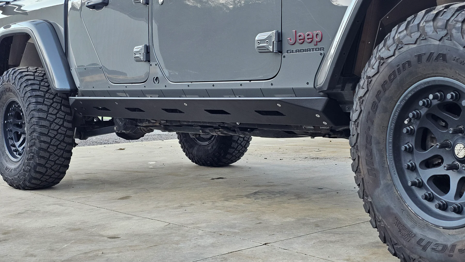 CavFab JT HardLine Rocker Guards Sliders! | Jeep Gladiator (JT) News ...